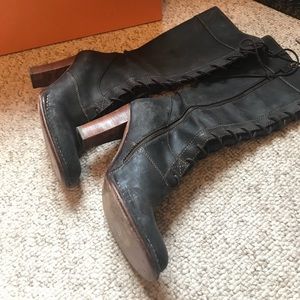 Frye Women’s Size 10 Boots
